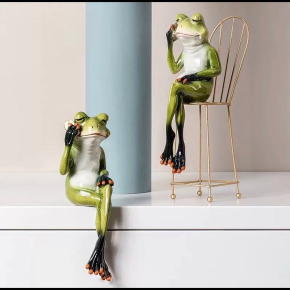 🐸FROG 9” SCULPTURE FIGURINE WITH PHONE ON CHAIR - Picture 6 of 7